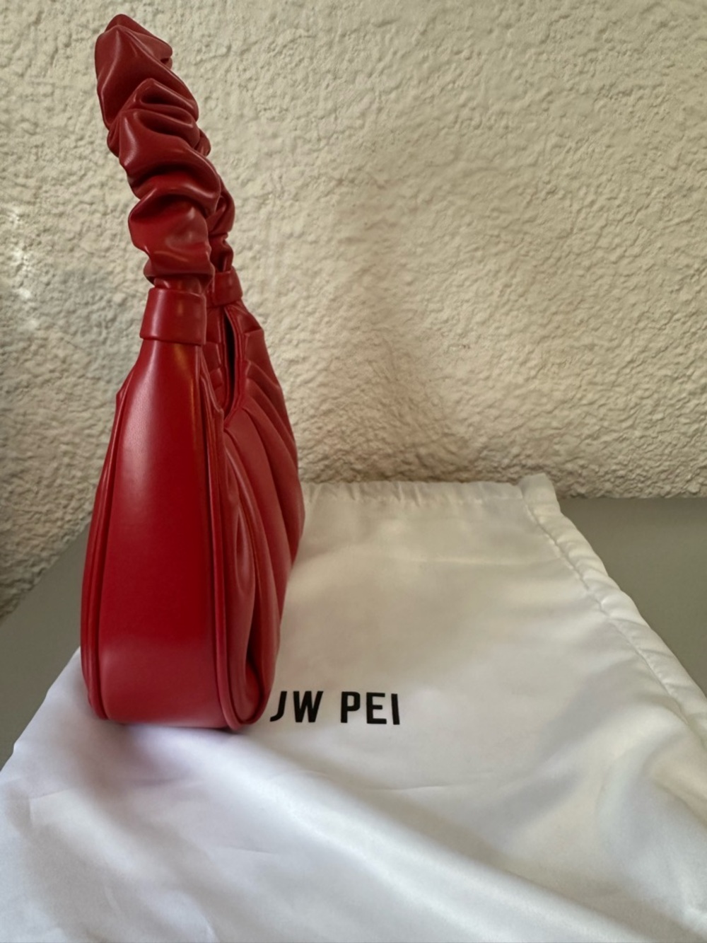 JW PEI Chili Red Gabbi Ruched Hobo Handbag Excellent Used Condition - Picture 6 of 8